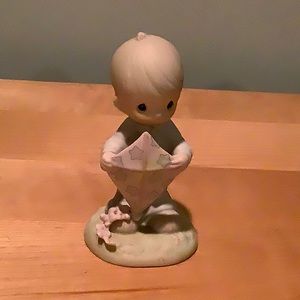 Precious Moments Figurine